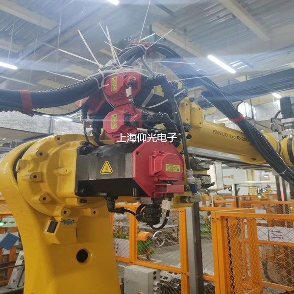 �l(f��)�ǿ�FANUC�C���˱��B(y��ng)|�Cе�ֱ��B(y��ng)�S��