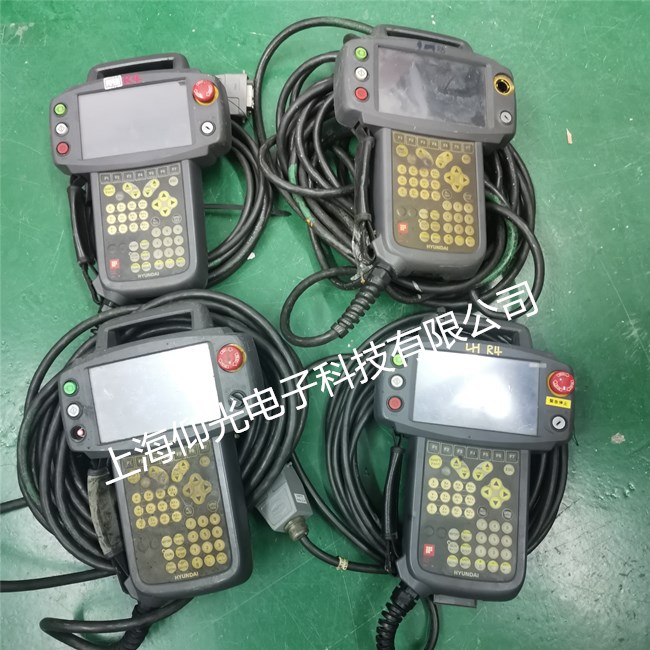現(xiàn)代機(jī)器人電路板示教器維修