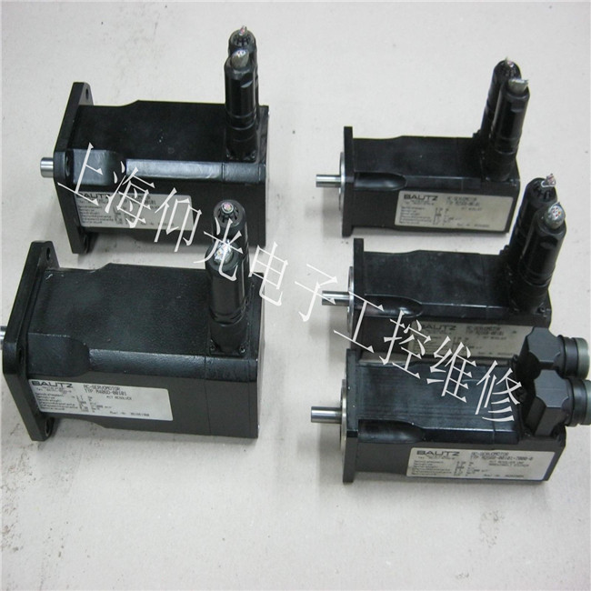 商場(chǎng)機(jī)械上寶茨 M254D系列亮綠色燈電機(jī)不動(dòng)維修