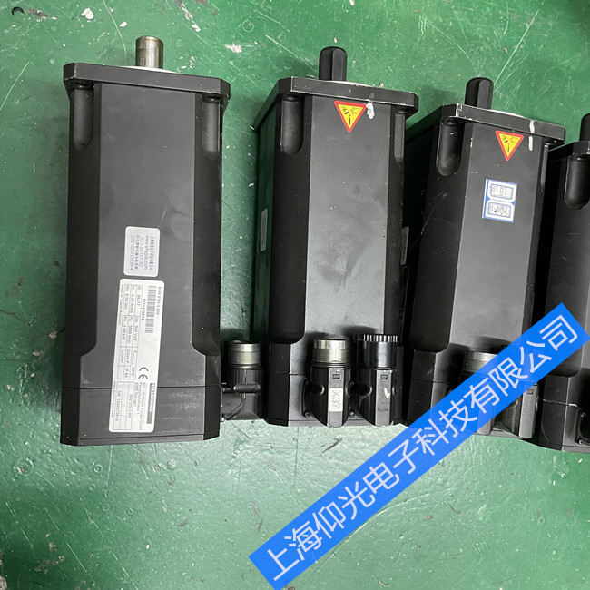 科爾摩根伺服電機(jī)維修 AKM54K-ACC2R-00編碼器報(bào)警修理