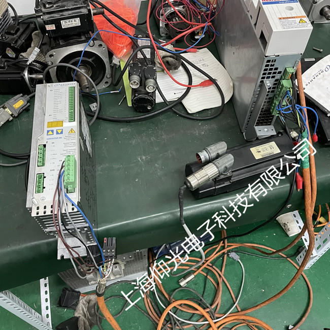 印刷機(jī)科爾摩根伺服電機(jī)維修AKM42J-AND2GF00異響故障修理