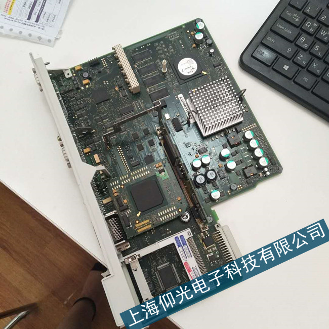 siemens���T�Ӕ�(sh��)��ϵ�y(t��ng)CRT���@ʾ��y�����{(di��o)ԇ�c�S��