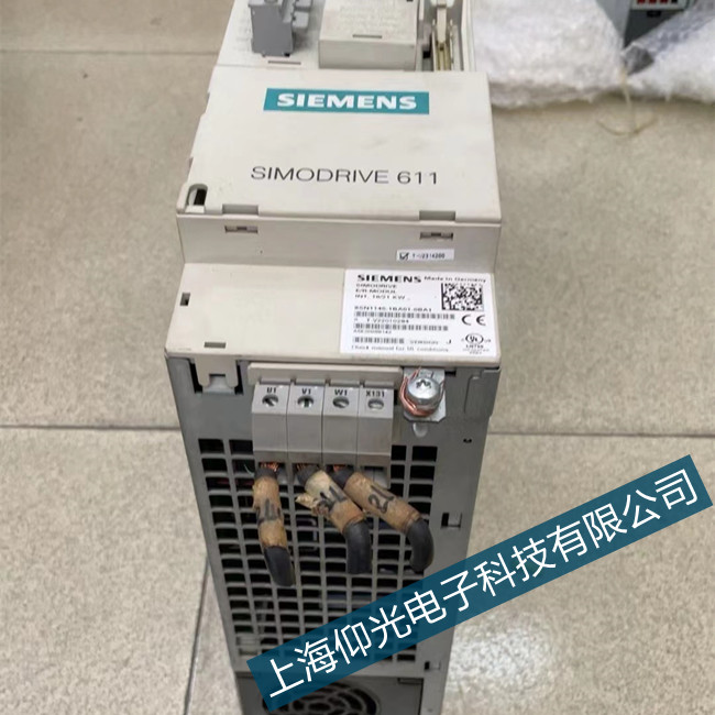 西門(mén)子驅(qū)動(dòng)器修理6SL3210-5FB10伺服報(bào)警制動(dòng)控制出錯(cuò)維修