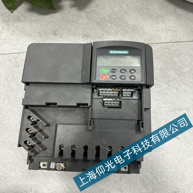 南通富士變頻器維修常見故障及處理方法及維修型號