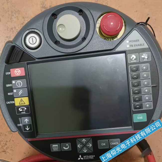 泰州三菱機(jī)械手示教器跳屏電源故障軟件問(wèn)題故障分析維修