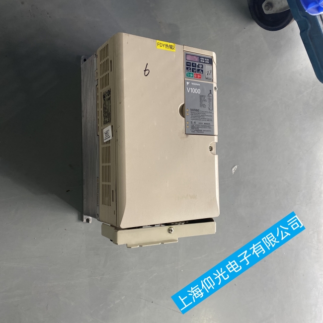 浙江麗水安川變頻器開關(guān)電源故障維修步驟分享-仰光維修技術(shù)高