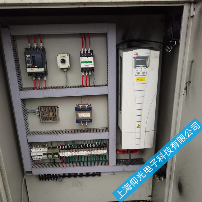 青海西寧ABB ACS355變頻器紅燈一直閃爍故障維修-免費(fèi)檢修