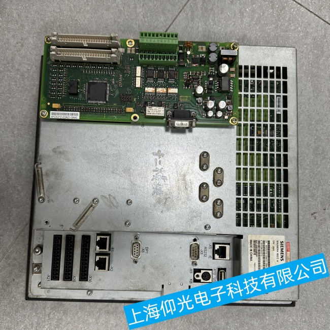 安徽西門子數(shù)控系統(tǒng)SINUMERIK 802D SL通電無反應(yīng)故障維修當(dāng)天修好