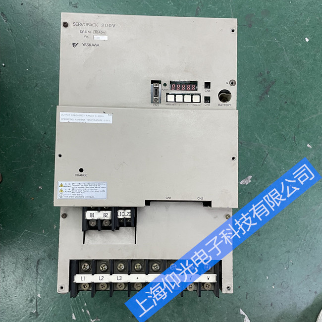 安川伺服驅(qū)動(dòng)器SGDV-180A01A002000報(bào)警A72維修