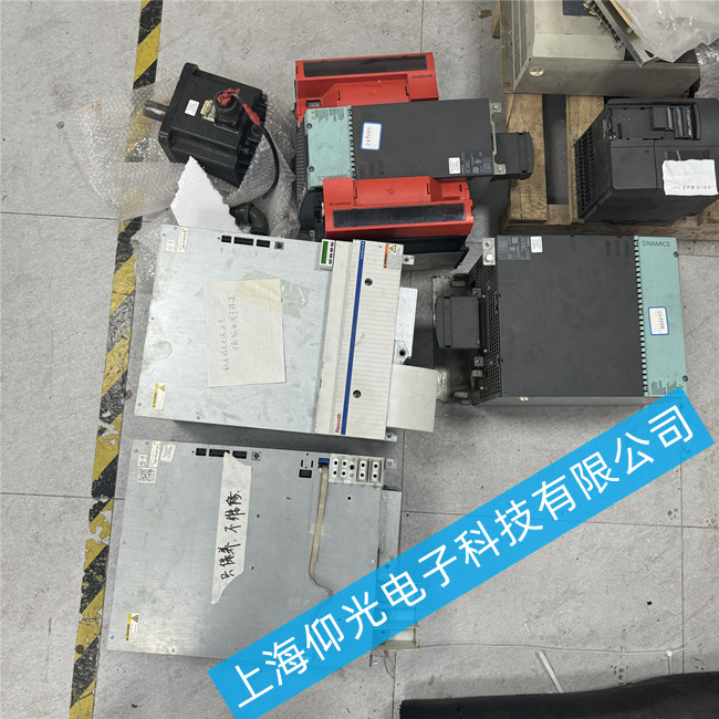 ע�ܙC(j��)��ʿ���ŷ��(q��)��(d��ng)���\(y��n)�Ј�(b��o)��E255���ϾS�޷���