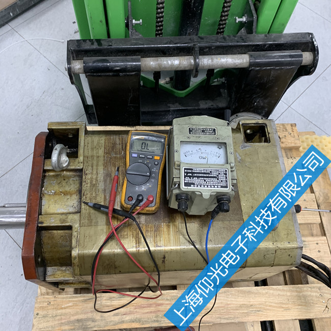 ���T���ŷ�늙C(j��)�S��1FK7062-2AF71-1CB1��(b��o)���@ʾF07013�S��