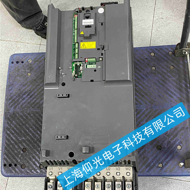 ABB Drives׃�l���S��ACS510-01-290A-4��(b��o)��22���ϾS��